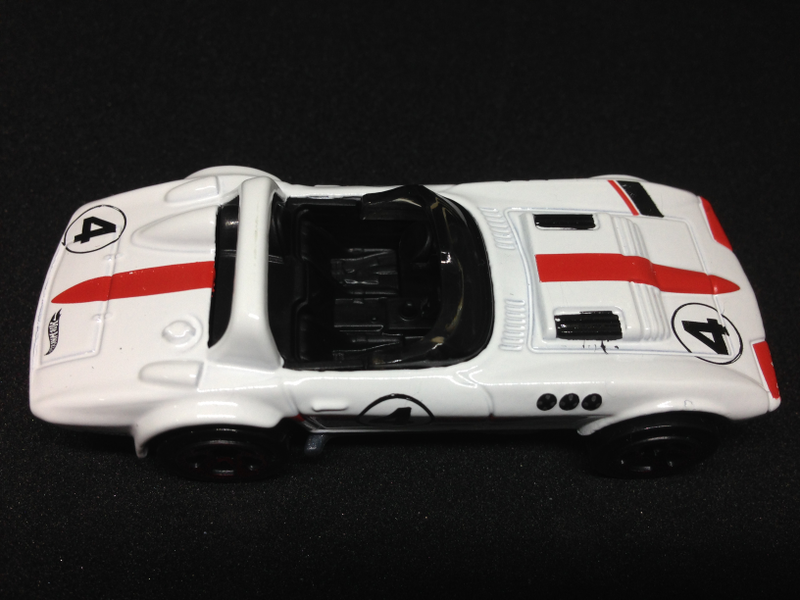 Illustration for article titled Muscle Monday: Then And Now Corvette Grand Sport Roadster